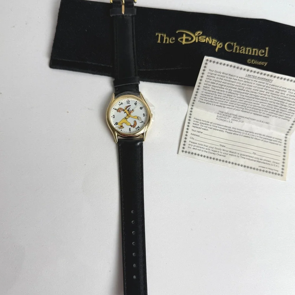 Disney‎ Channel Goofy Special Edition Watch Black Leather Band Gold Tone New